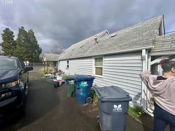 1035 MADERA ST, Eugene, OR 97402