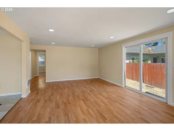 2631 EDISON ST, Eugene, OR 97402