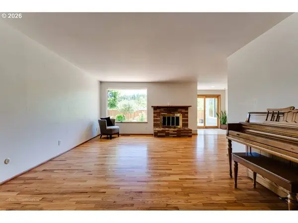 4355 PEARL ST, Eugene, OR 97405