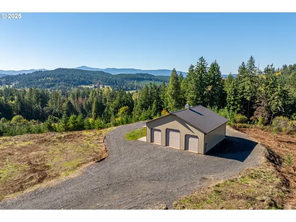 40224 REUBEN LEIGH RD, Lowell, OR 97452