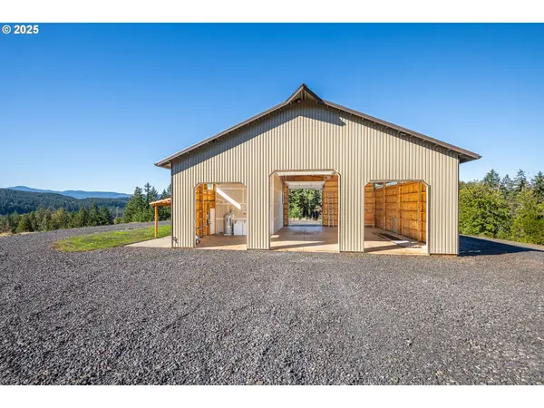 40224 REUBEN LEIGH RD, Lowell, OR 97452