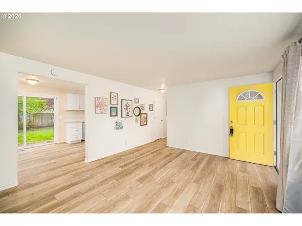 425 AUTUMN AVE, Eugene, OR 97401
