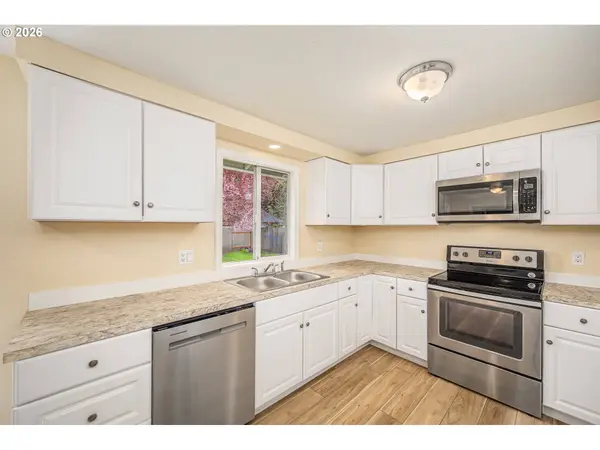 425 AUTUMN AVE, Eugene, OR 97401
