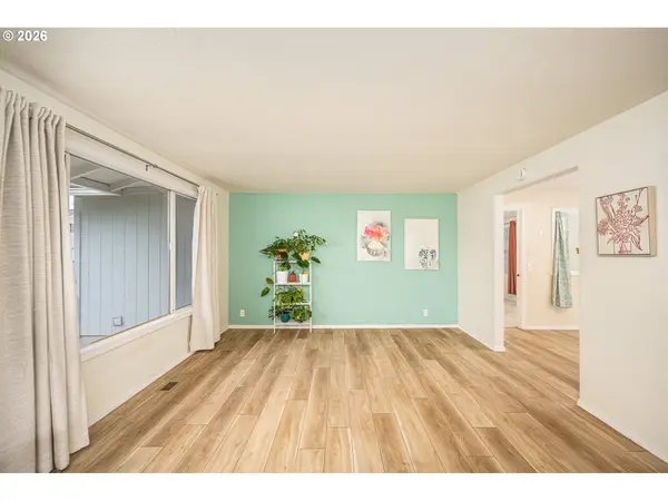425 AUTUMN AVE, Eugene, OR 97401