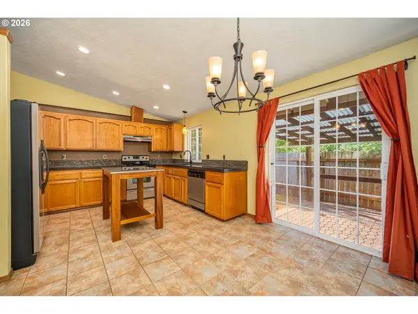 4351 ELDERBERRY ST, Springfield, OR 97478