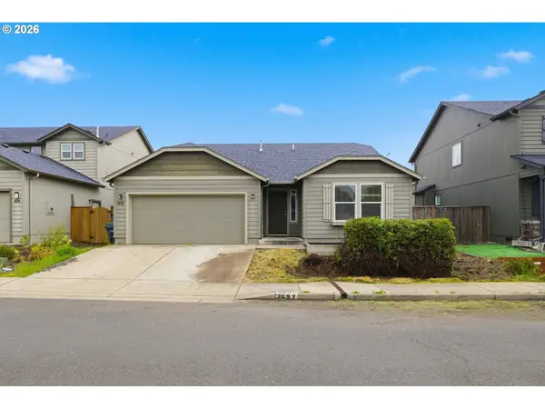 3692 PHANTOM WAY, Eugene, OR 97401