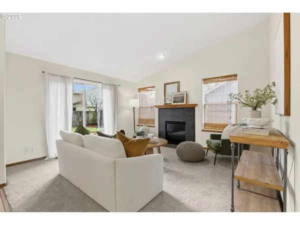 5246 AUSTIN WAY, Eugene, OR 97402