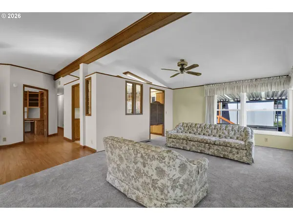 1699 N TERRY ST #43, Eugene, OR 97402