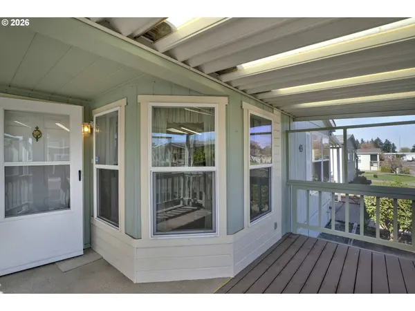 1699 N TERRY ST #43, Eugene, OR 97402