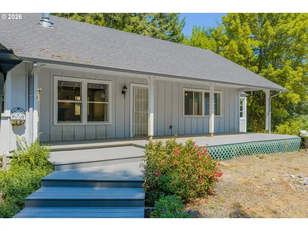 98629 SITKUM LN, Myrtle Point, OR 97458