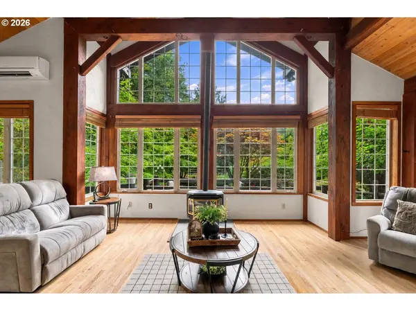 40014 MOHAWK RIVER RD, Marcola, OR 97454