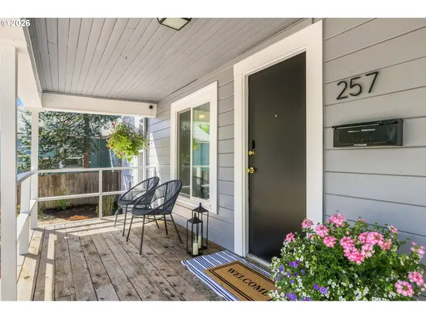 257 W 15TH AVE, Eugene, OR 97401