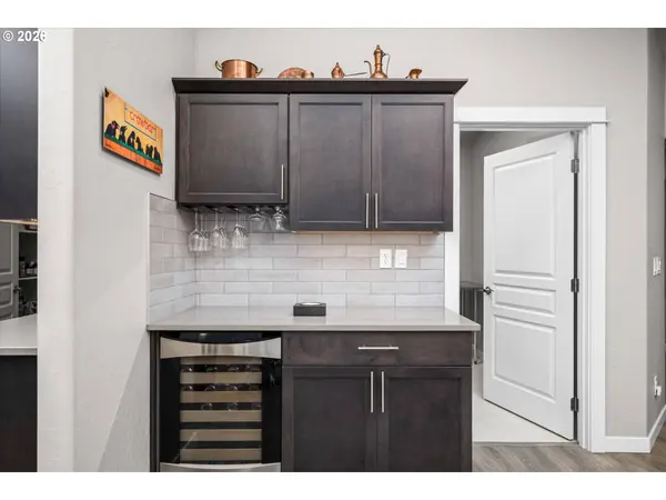 709 TYSON LN, Eugene, OR 97404