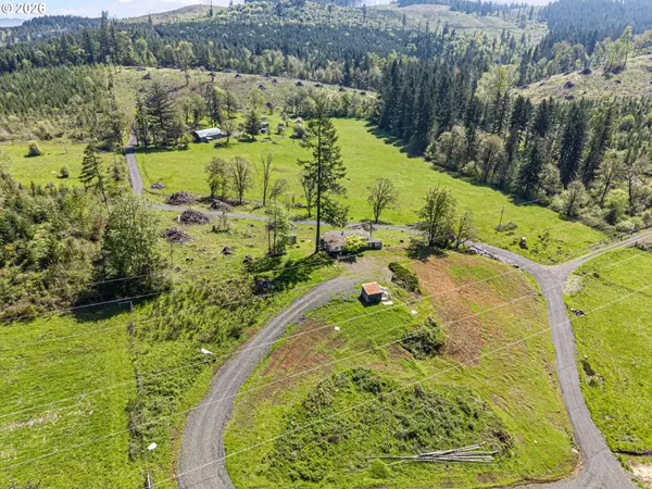 29875 SODAVILLE MTN HOME RD, Lebanon, OR 97355