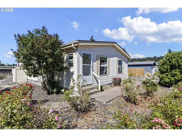 510 PATRICK LOOP, Cottage Grove, OR 97424