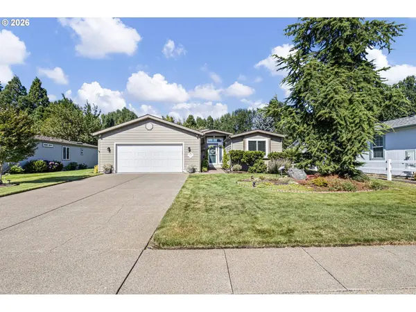 139 VILLAGE DR