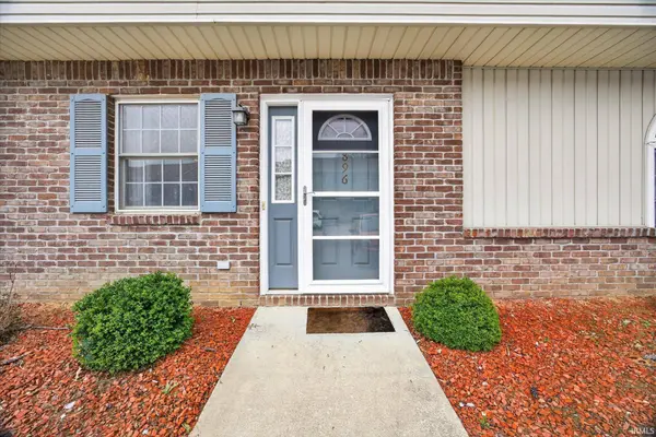 896 E Sherwood Hills Drive, Bloomington, IN 47401-8134