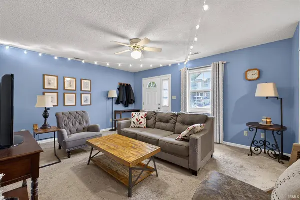 896 E Sherwood Hills Drive, Bloomington, IN 47401-8134