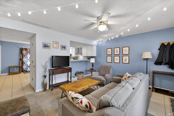 896 E Sherwood Hills Drive, Bloomington, IN 47401-8134