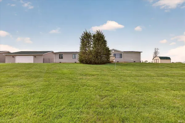 2540 S Meridian Road, Mitchell, IN 47446