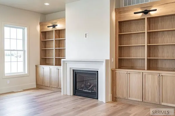 1667 Palm Springs Drive, Idaho Falls, ID 83404