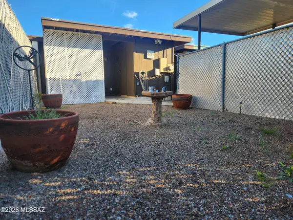 4093 S Queen Palm DR, Tucson, AZ 85730