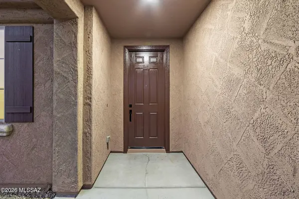 11955 N Raphael Way, Tucson, AZ 85742