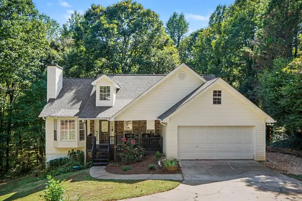 Discover Your Private Retreat Near Lake Lanier: 6338 Clearbrook Dr, Flowery Branch, GA,Dwight Joy