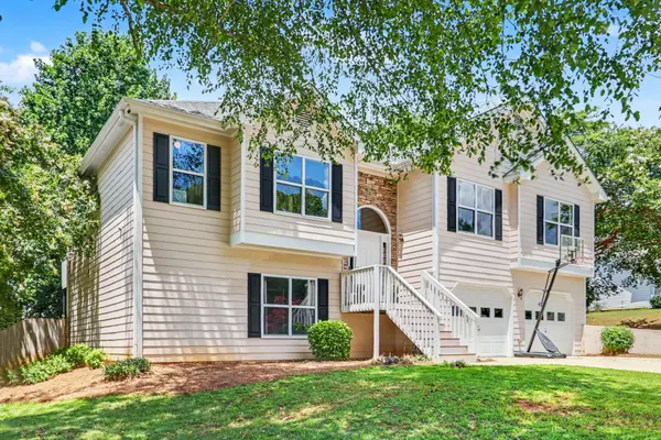 Homes for Sale in Flowery Branch, GA | 6219 Compass Dr