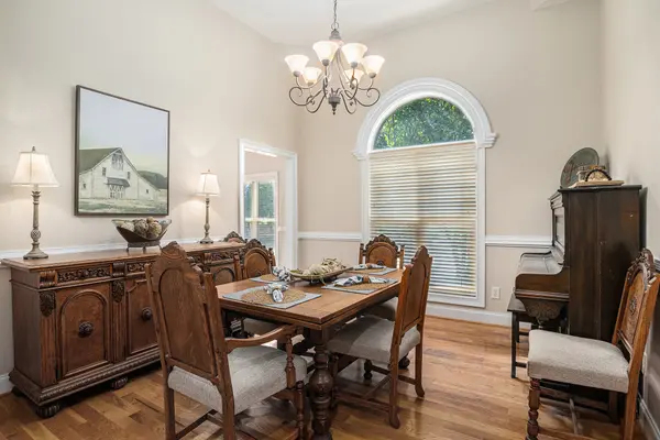 615 Wellington Dr, Winder, GA 30680-7264