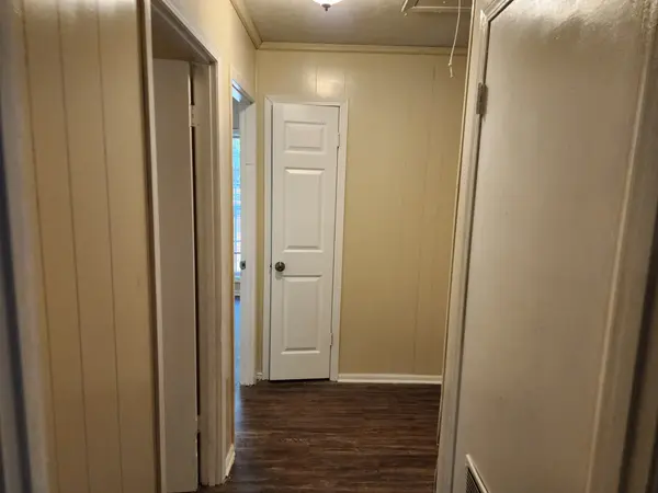 6104 Oakwood Cir, Covington, GA 30014-3548