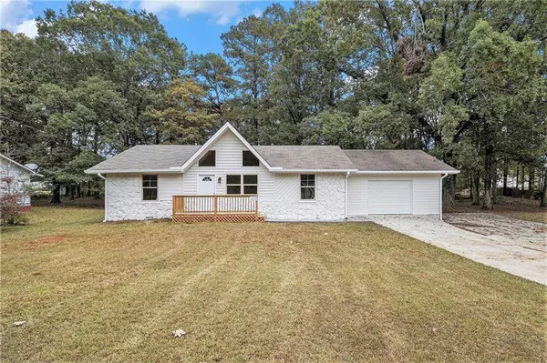 75 Otelia LN, Covington, GA 30014