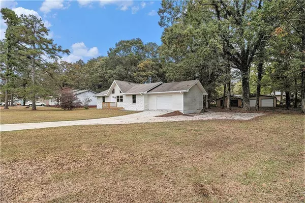 75 Otelia LN, Covington, GA 30014