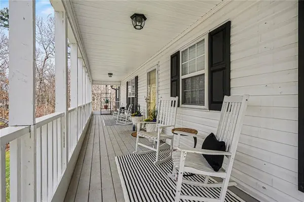 4536 Sequoia DR, Oakwood, GA 30566