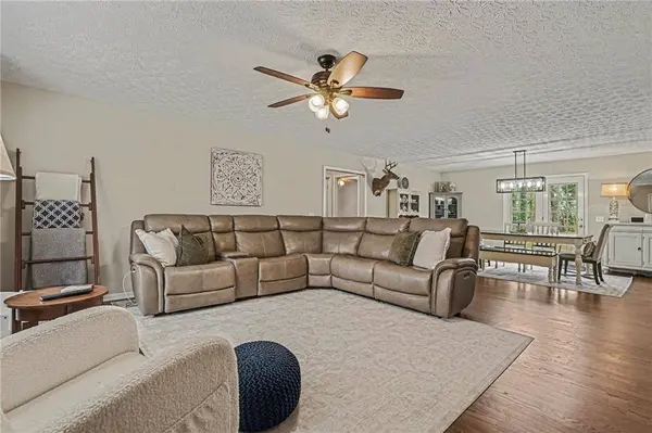 4536 Sequoia DR, Oakwood, GA 30566