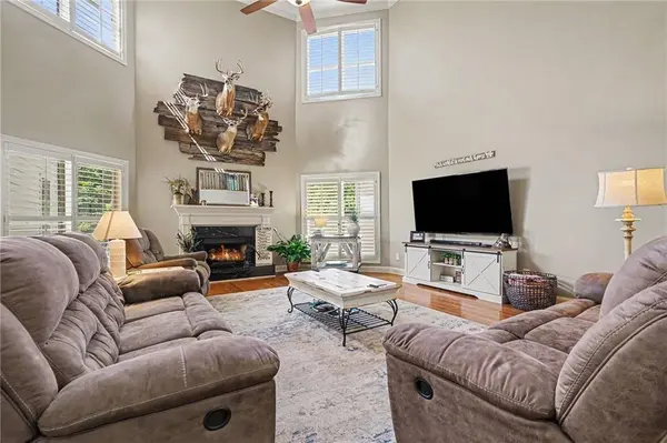385 Primrose LN, Pendergrass, GA 30567