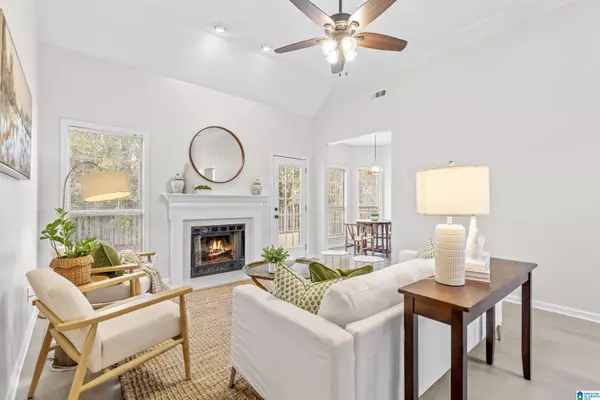 370 OLD CAHABA TRAIL, Helena, AL 35080