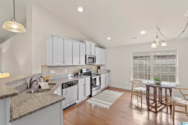 201 MAKENA WAY, Alabaster, AL 35007