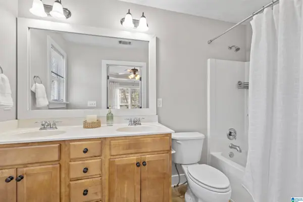 293 ROSSBURG DRIVE, Calera, AL 35040