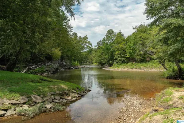 5720 BLACK CREEK DRIVE #4, Bessemer, AL 35022