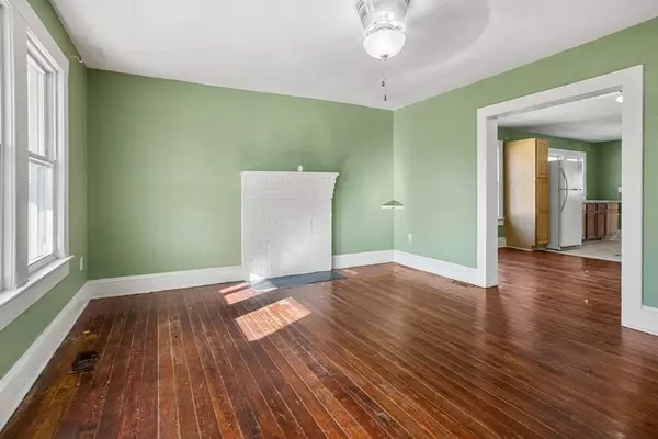 405 Fairfax Ave, Richlands, VA 24641