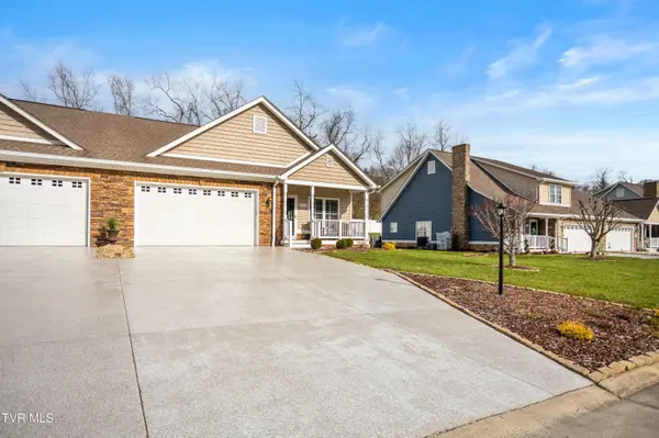 11541 Meadowood DR, Bristol, VA 24202
