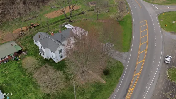 21786 Monroe RD, Damascus, VA 24236