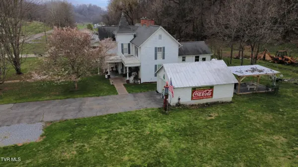 21786 Monroe RD, Damascus, VA 24236