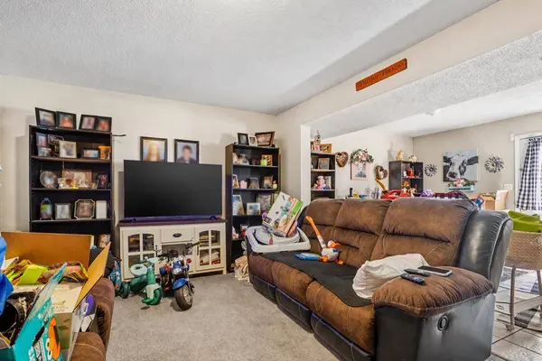 144 Greenway Ave, Marion, VA 24354