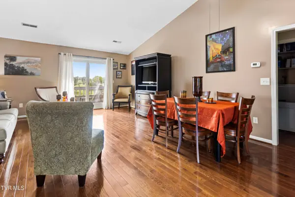 100 Wonderland DR #5d, Abingdon, VA 24211