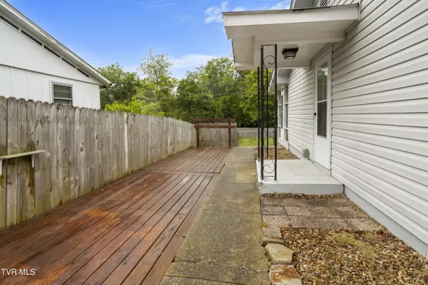 172 Jane LN, Bristol, VA 24201
