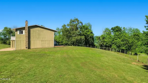 27363 Fudge RD, Meadowview, VA 24361