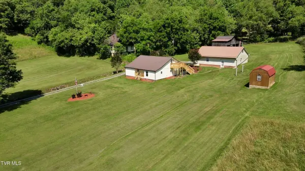 2575 Mendota RD, Mendota, VA 24270