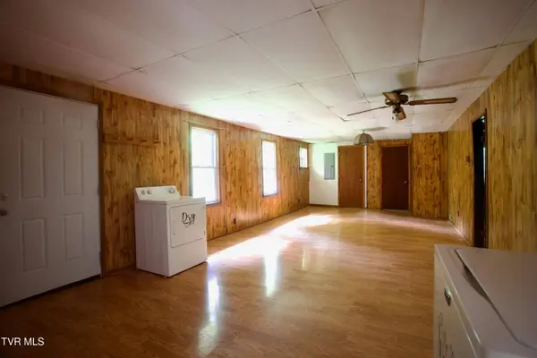 3851 Helen Henderson HWY, Davenport, VA 24239